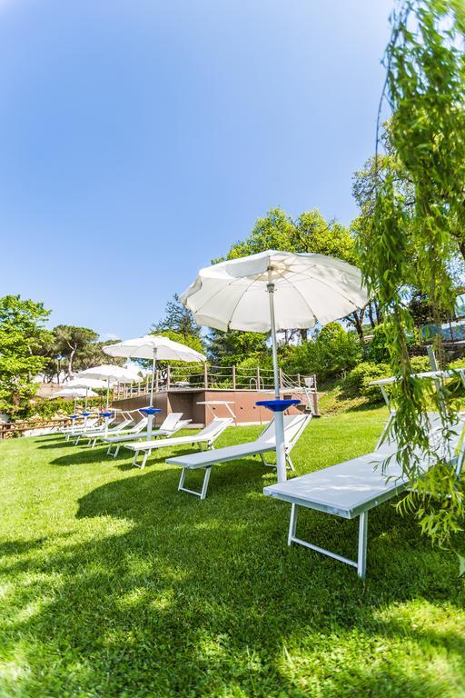 Relais Sans Soucis & Spa Ronciglione  Exterior photo